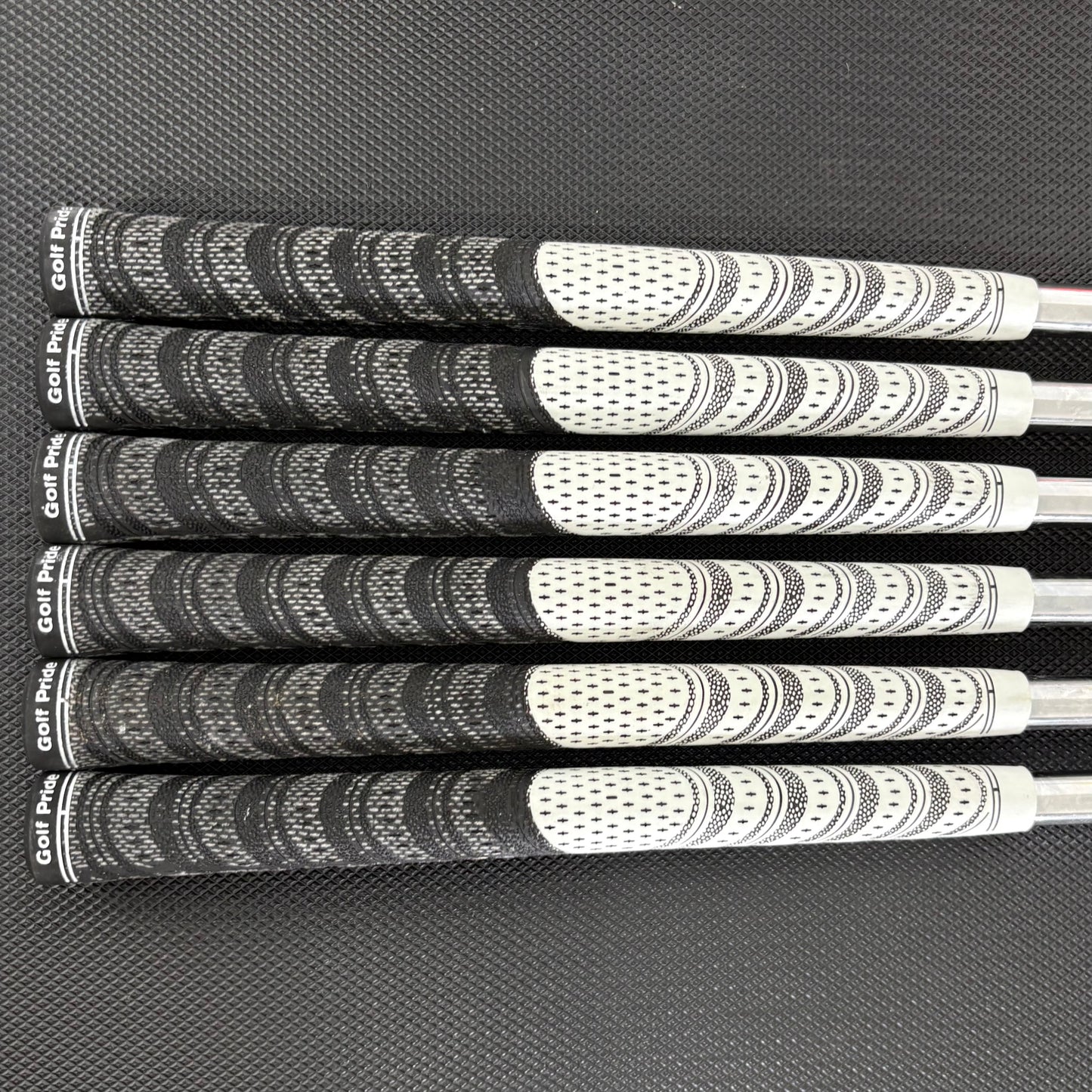TITLEIST T250/T150 2025 COMBO IRON SET