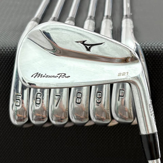 MIZUNO PRO 221 IRON SET