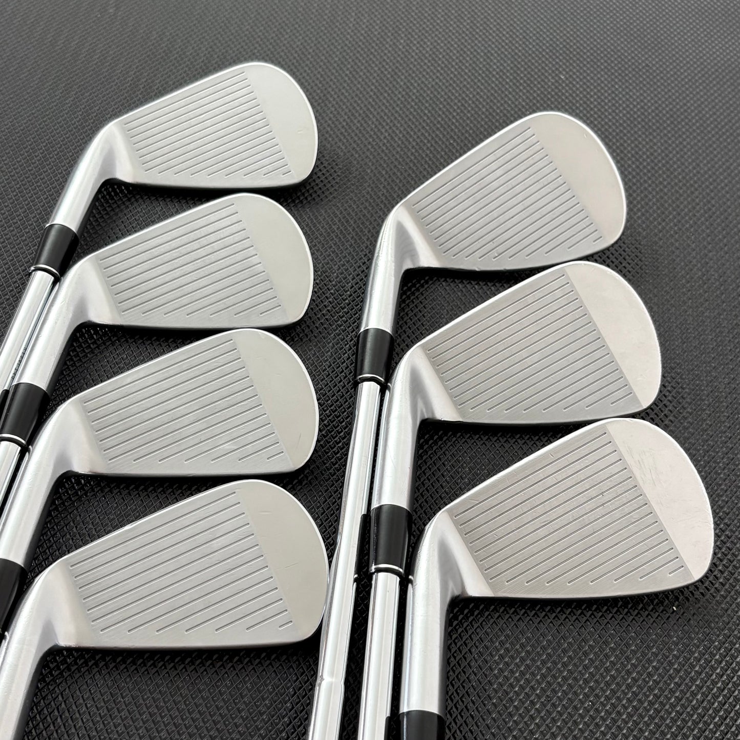 SRIXON ZXI7 IRON SET