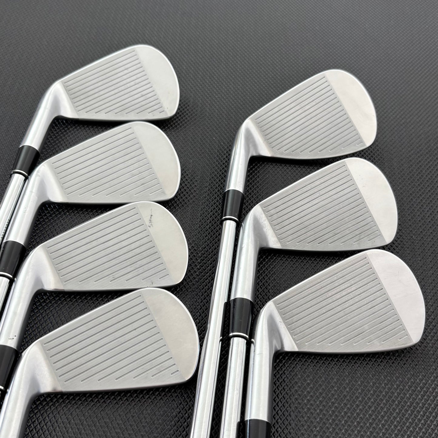 SRIXON ZXI7 IRON SET