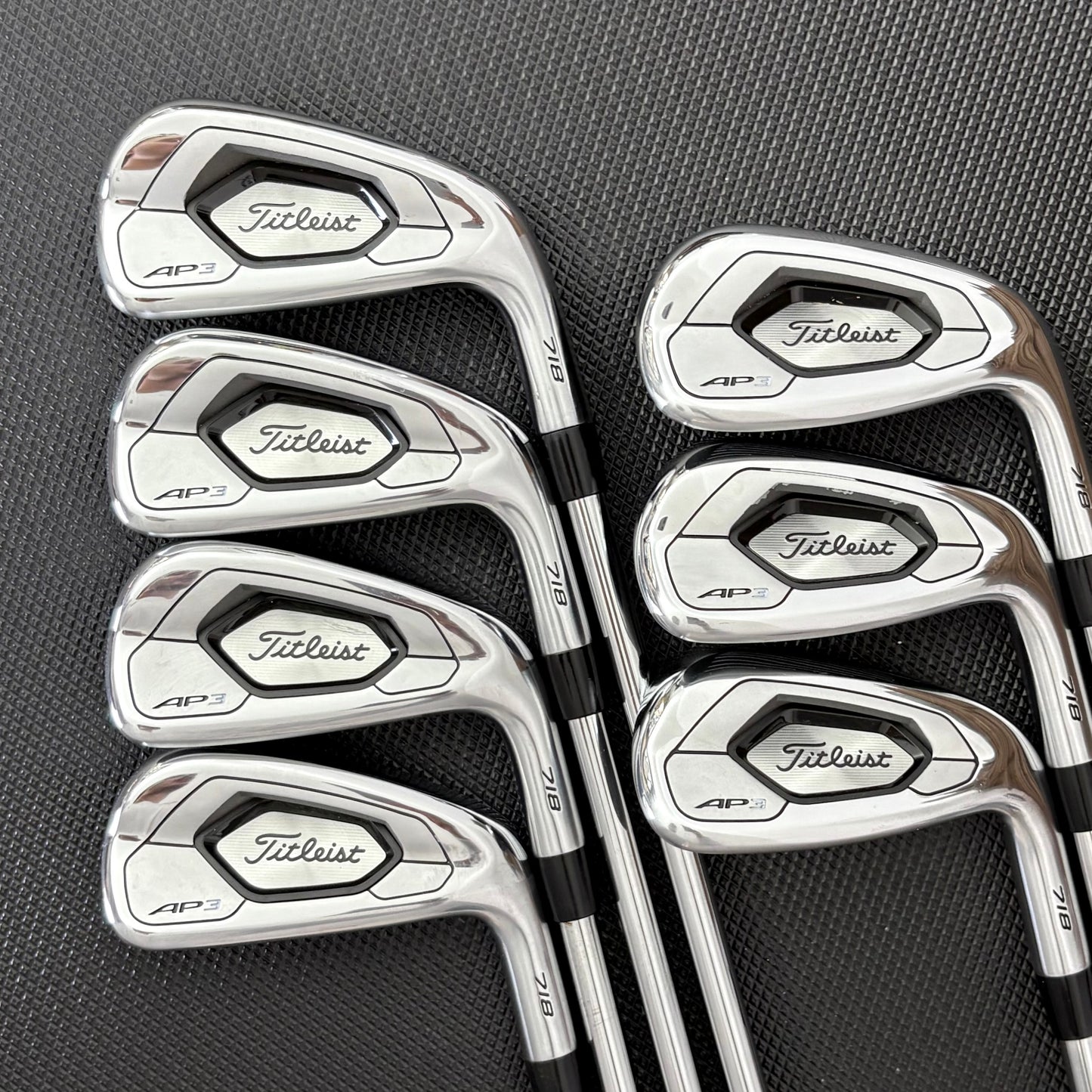TITLEIST 718 AP3 IRON SET