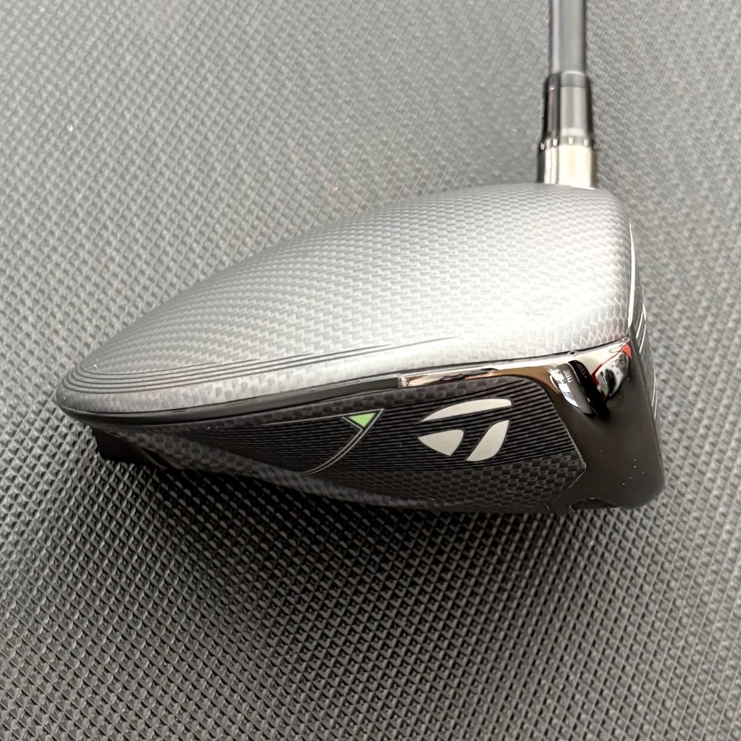 TAYLORMADE QI35 DRIVER (10.5 DEGREE)