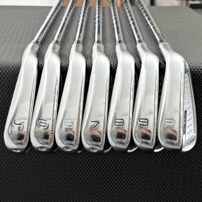 TAYLORMADE P760 IRON SET