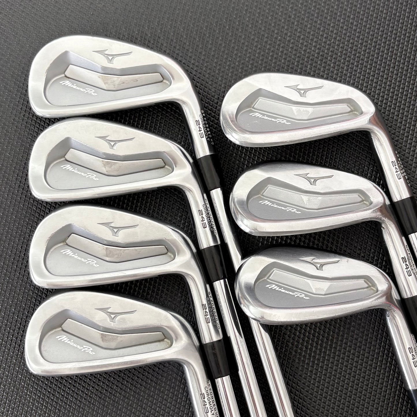 MIZUNO PRO 243 IRON SET