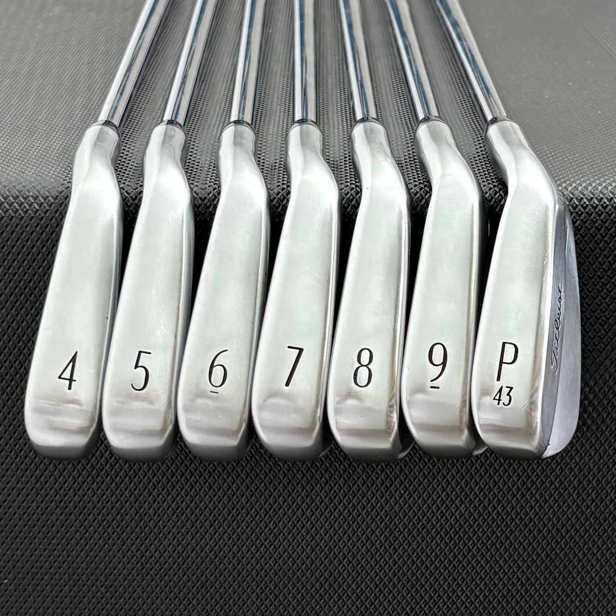 TITLEIST T250 2025 IRON SET