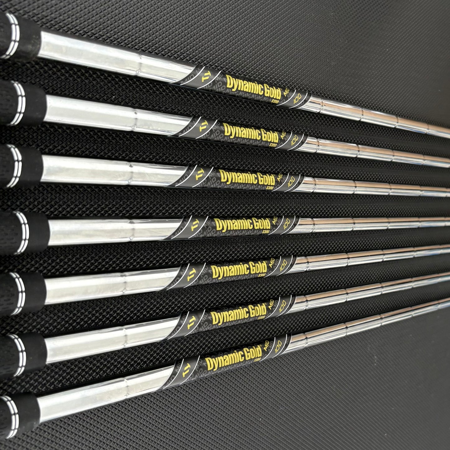 CALLAWAY APEX AI200 BRUSHED COPPER IRON SET