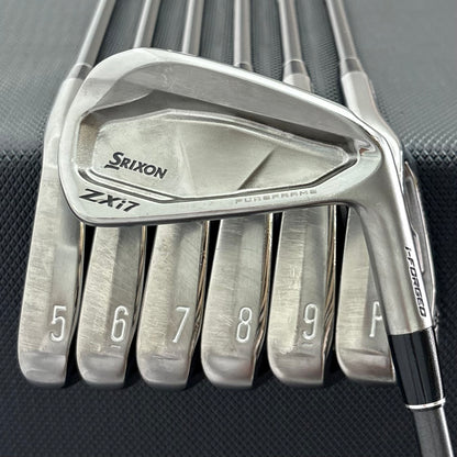 SRIXON ZXI7 BLACK CHROME IRON SET