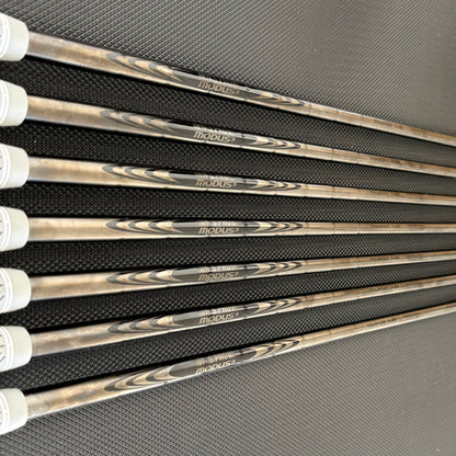 TAYLORMADE P7CB BATTLE WORN IRON SET