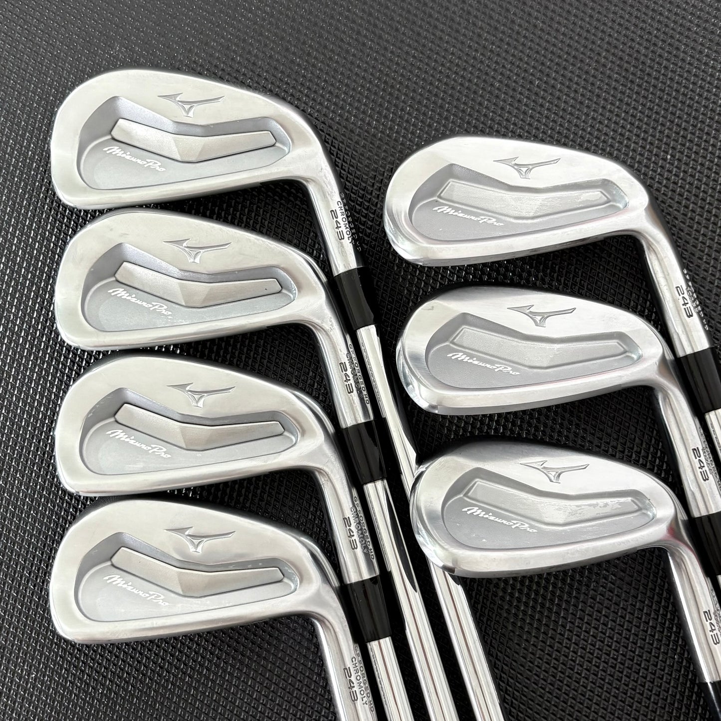 MIZUNO PRO 243 IRON SET