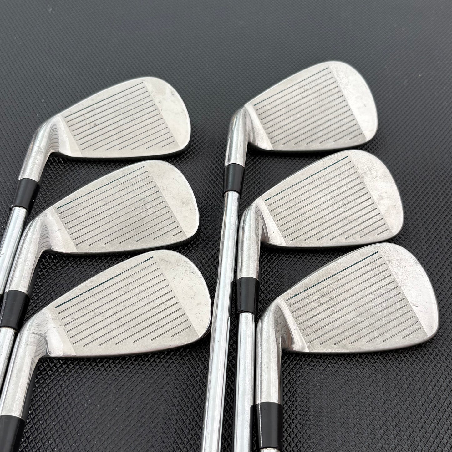 DUNLOP TOUR SPECIAL IRON SET