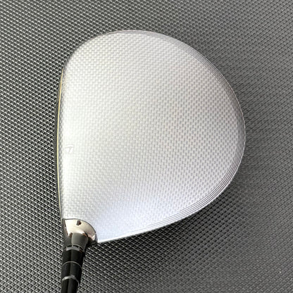 TAYLORMADE QI35 DRIVER (10.5 DEGREE) + HEADCOVER