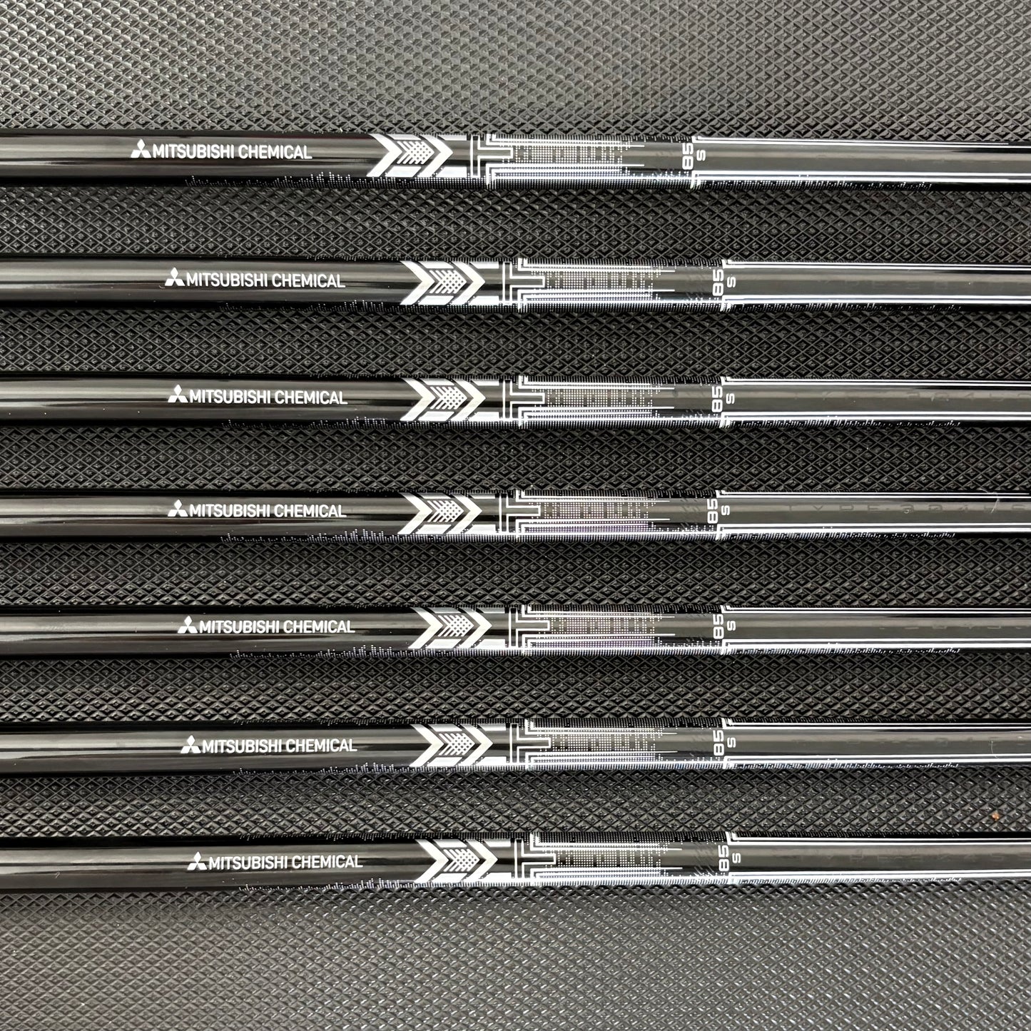 MIZUNO JPX 925 HOT METAL PRO IRON SET