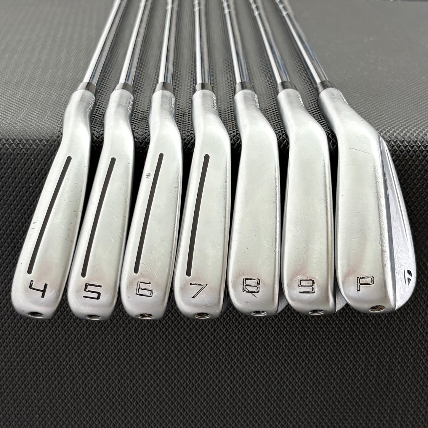 TAYLORMADE P790 2023 IRON SET