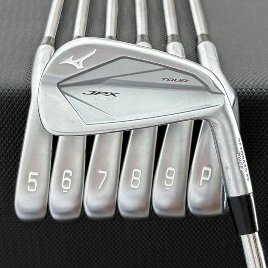 MIZUNO JPX 923 TOUR IRON SET
