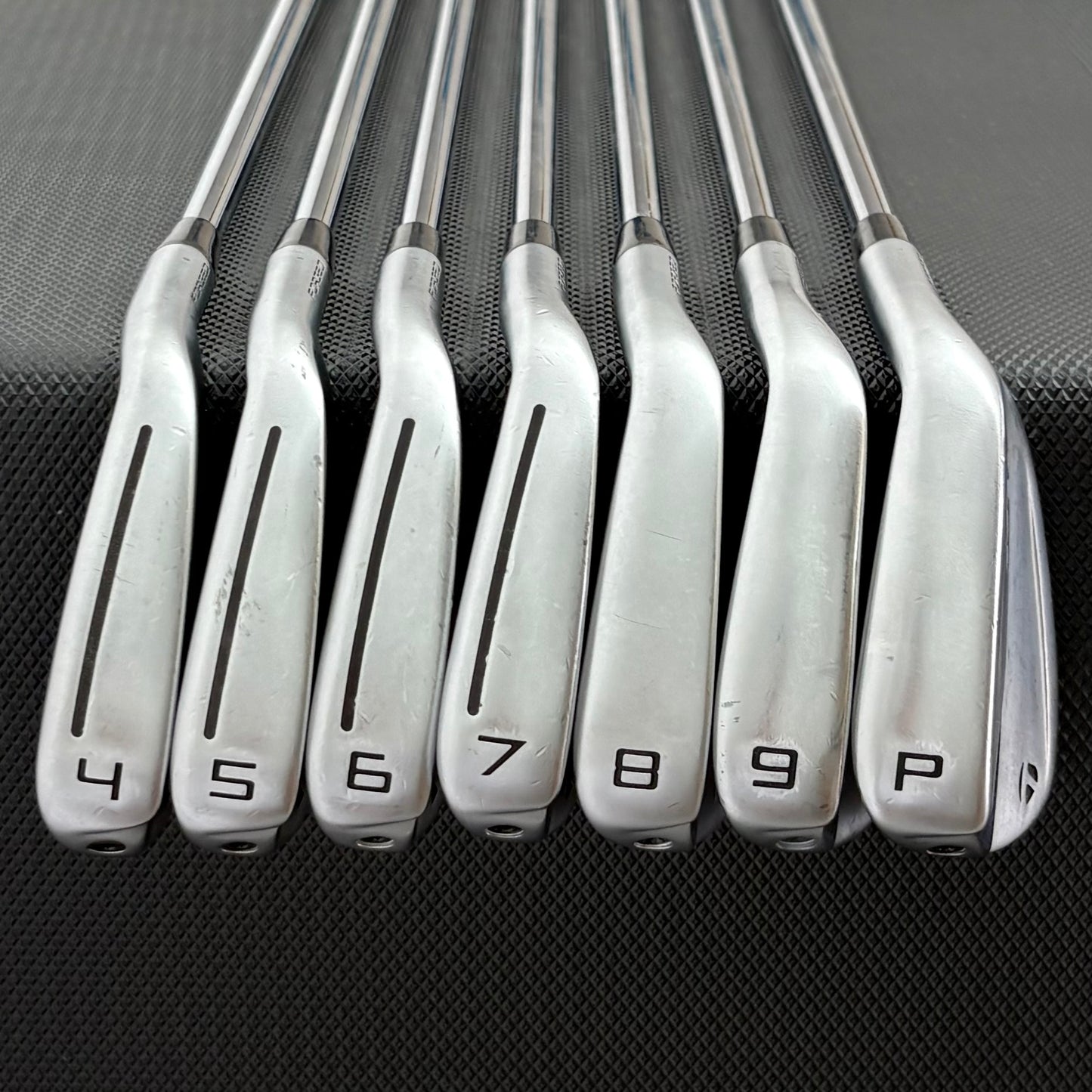 TAYLORMADE P790 2021 IRON SET