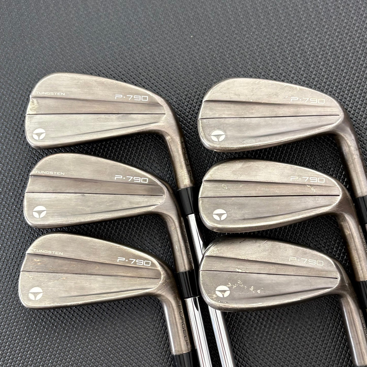 TAYLORMADE P790 AGED COPPER IRON SET