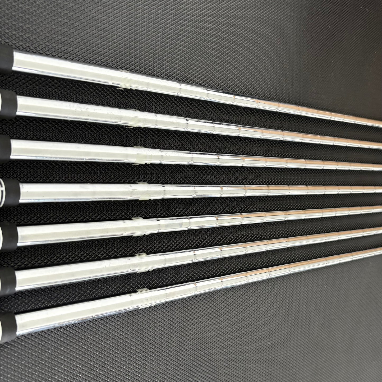 TITLEIST 716 AP1 IRON SET