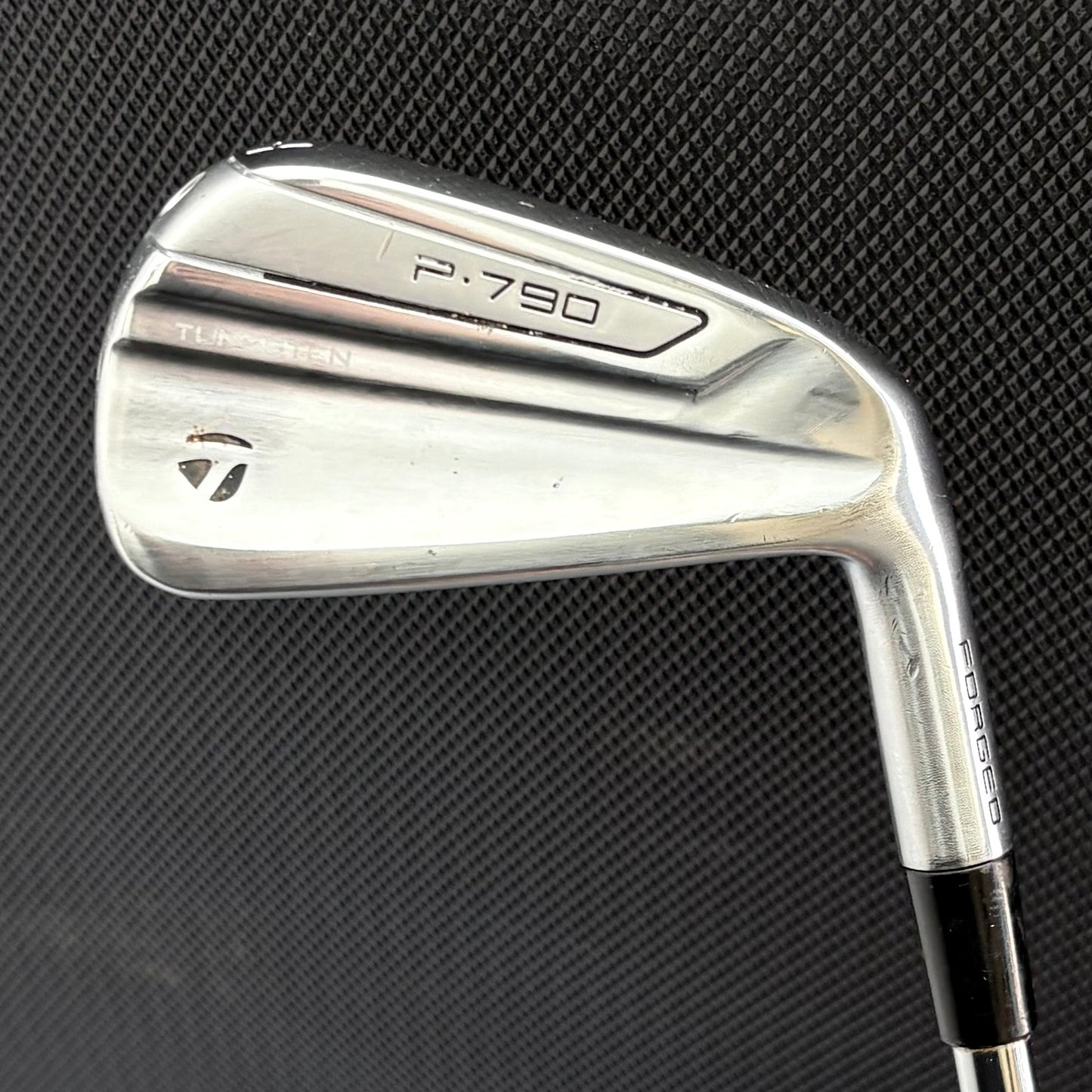TAYLORMADE P790 2019 4 IRON