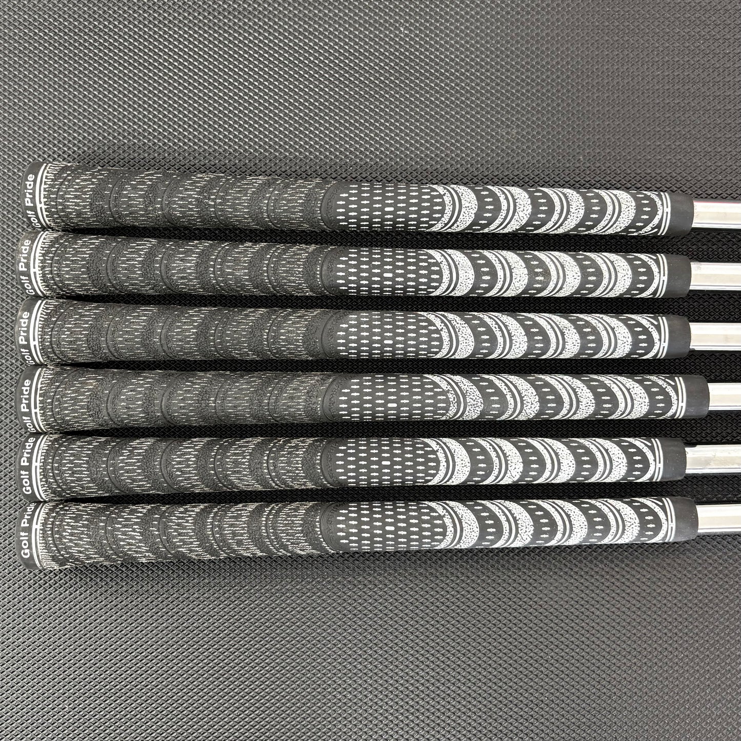 LH TAYLORMADE P790/P770 2025 COMBO IRON SET