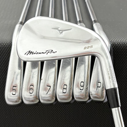 MIZUNO PRO 225 IRON SET