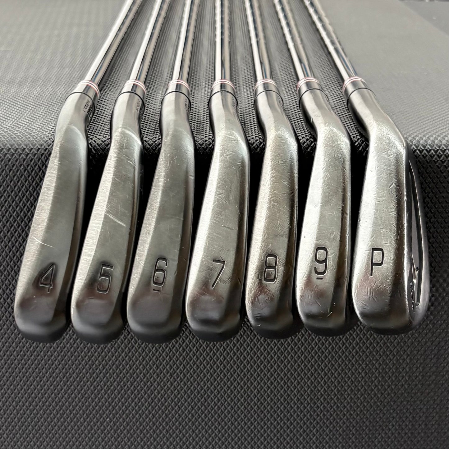 MIZUNO JPX 925 FORGED BLACK IRON SET