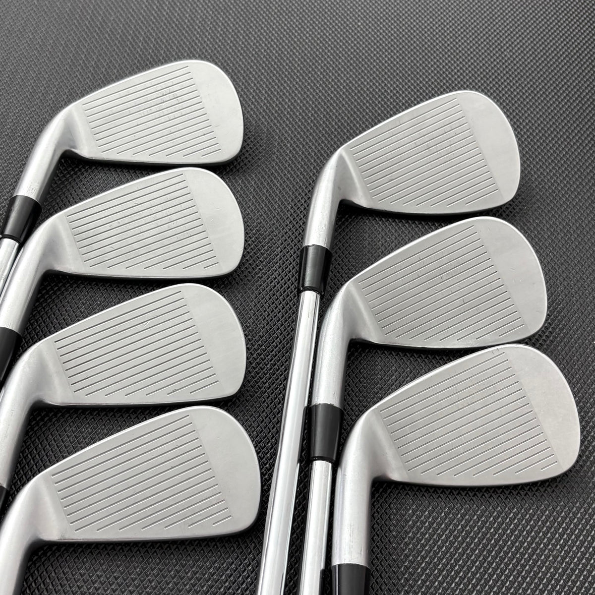 BETTINARDI CB/MB 2024 COMBO IRON SET