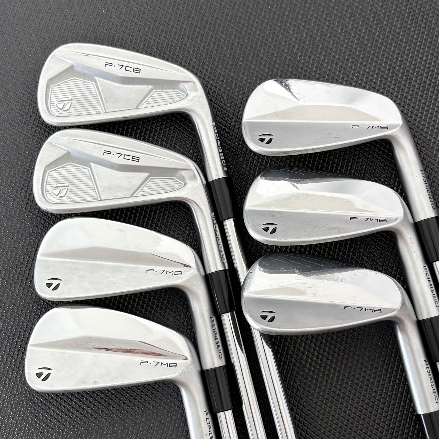 TAYLORMADE P7CB/P7MB 2024 COMBO IRON SET