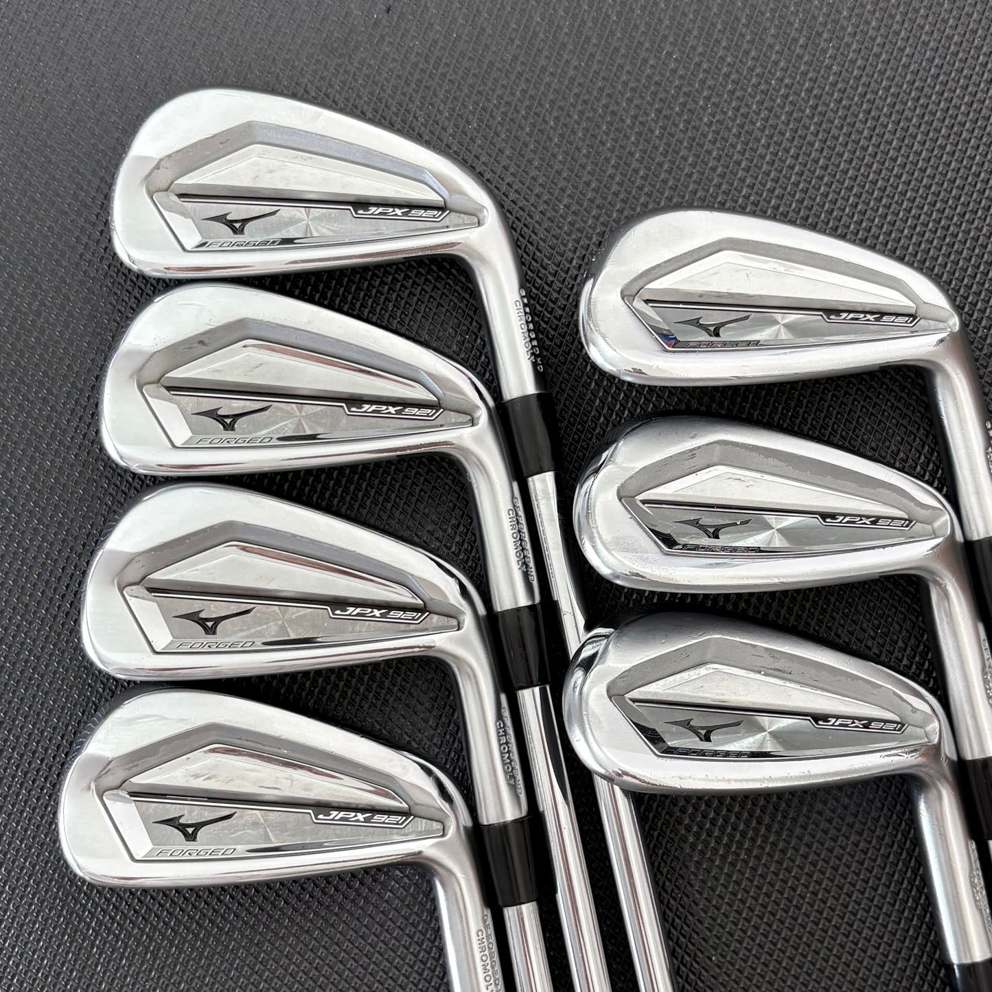 MIZUNO JPX 921 FORGED IRON SET