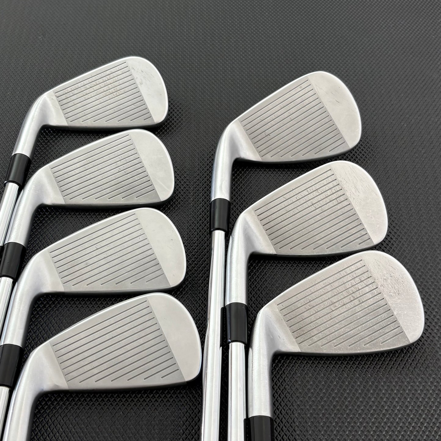 TAYLORMADE P790 2021 IRON SET