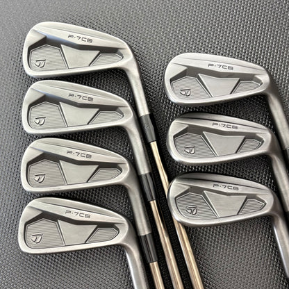 TAYLORMADE P7CB BATTLE WORN IRON SET