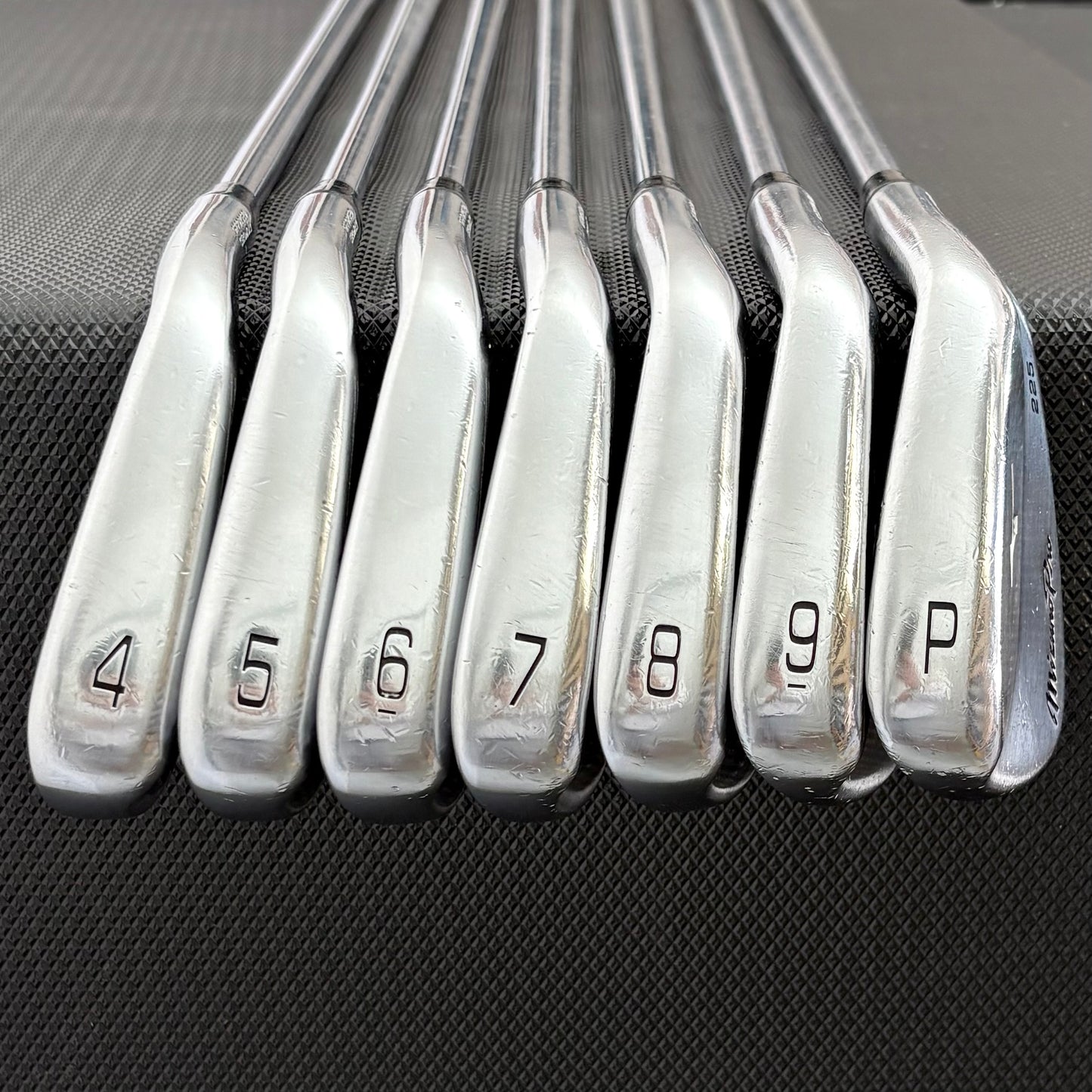 MIZUNO PRO 225 IRON SET