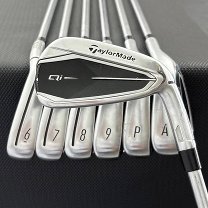 TAYLORMADE QI IRON SET