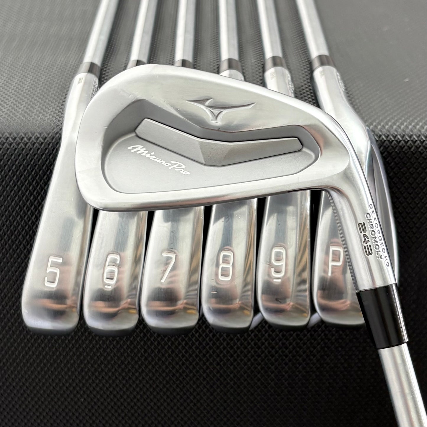 MIZUNO PRO 243 IRON SET