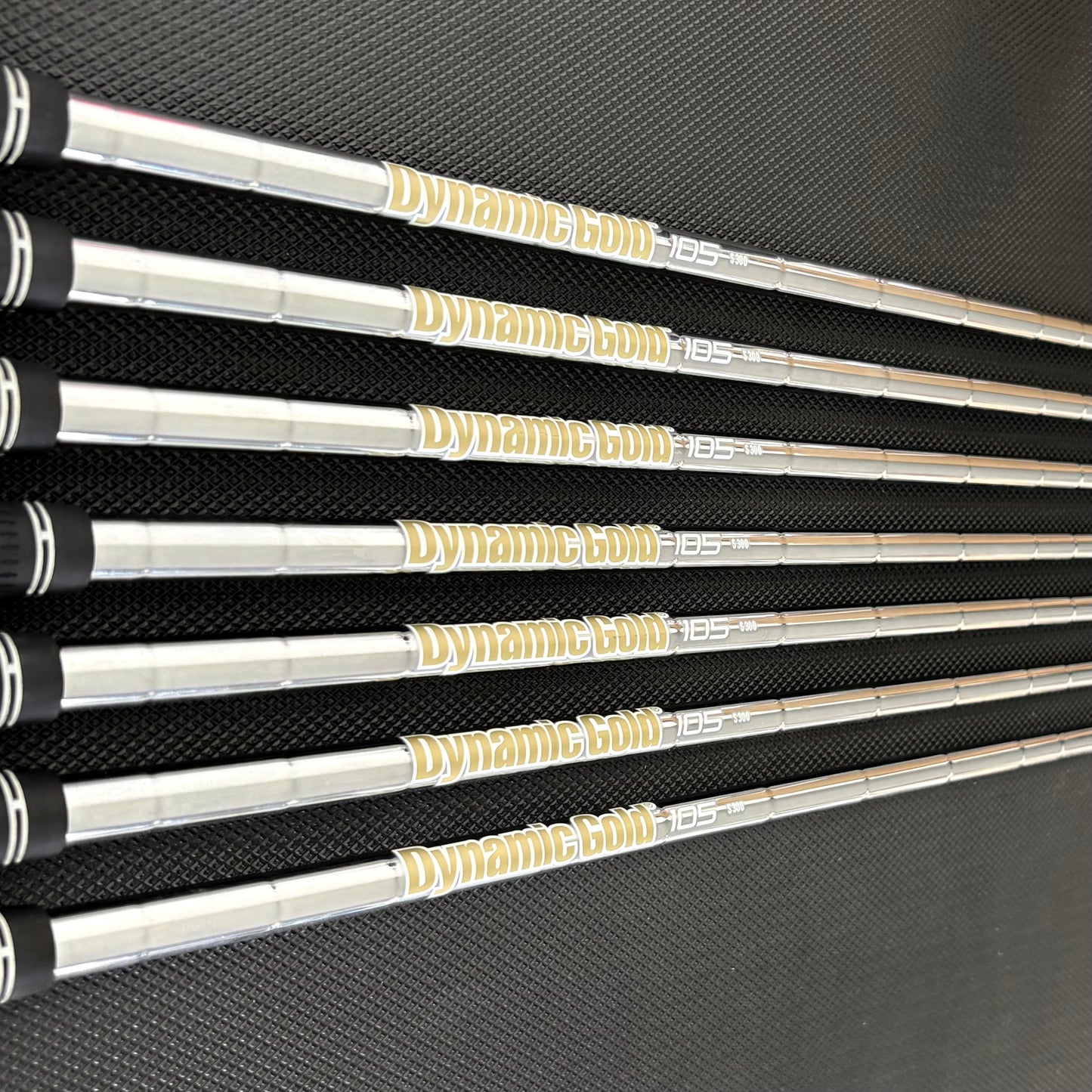 TAYLORMADE P790 2025 IRON SET
