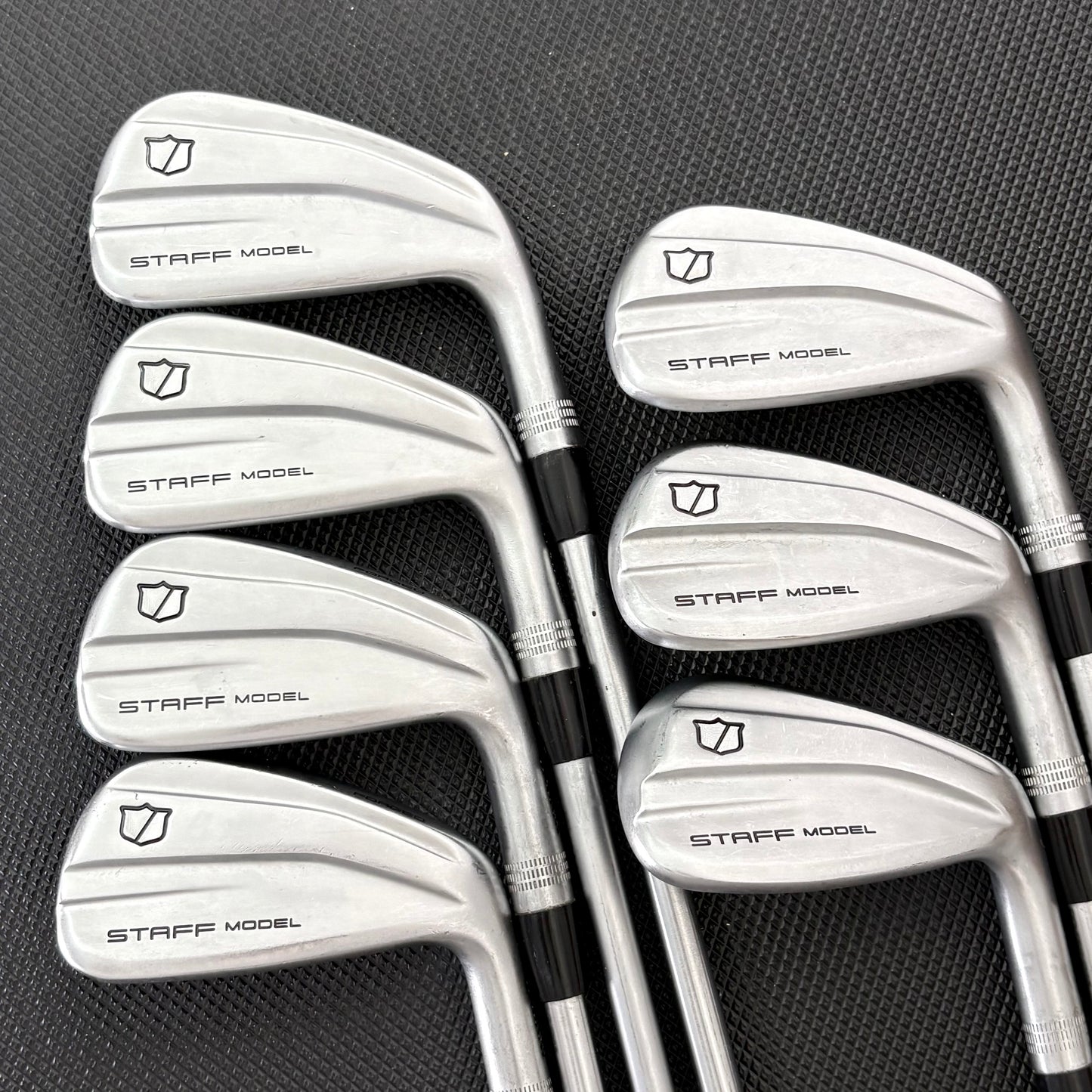 WILSON STAFF MODEL XB 2026 IRON SET