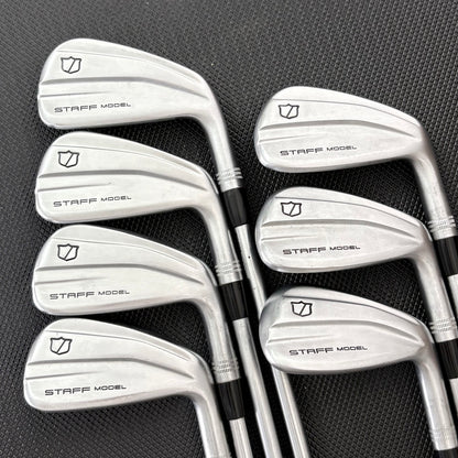 WILSON STAFF MODEL XB 2026 IRON SET