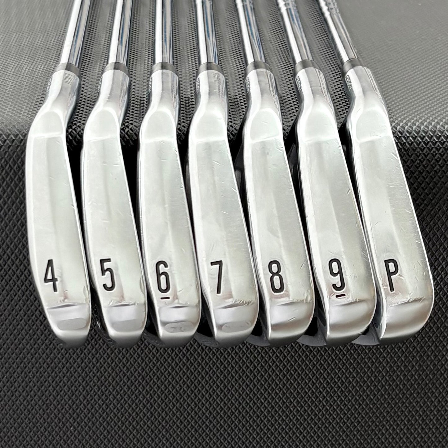 LH SRIXON ZXI7 IRON SET