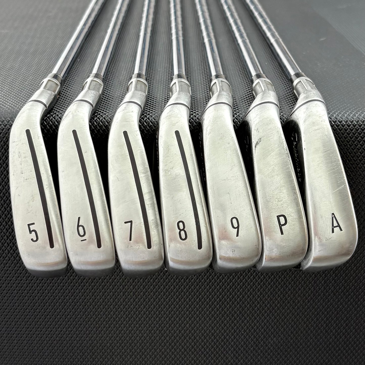 LH TAYLORMADE STEALTH IRON SET