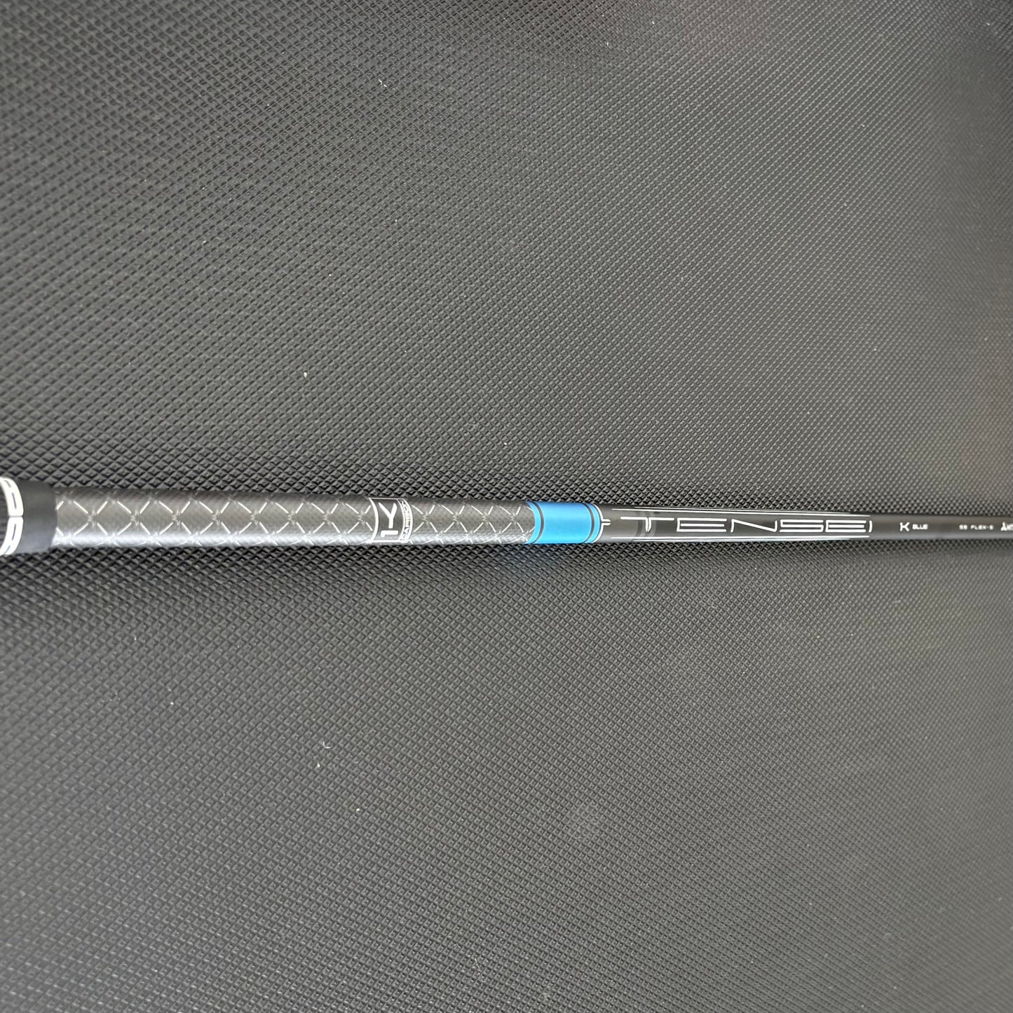 NEW TAYLORMADE QI35 DRIVER (10.5 DEGREE)
