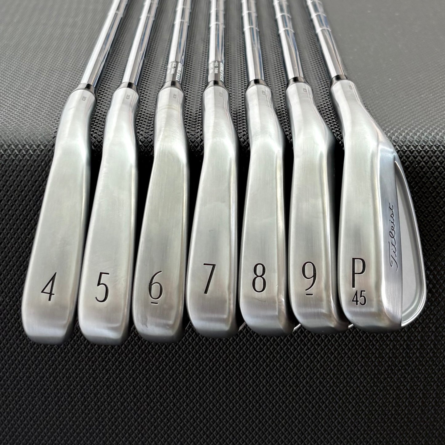 TITLEIST T150/T100 2025 COMBO IRON SET