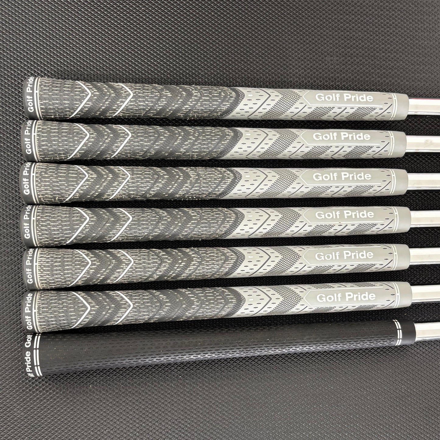 SRIXON ZX5 IRON SET