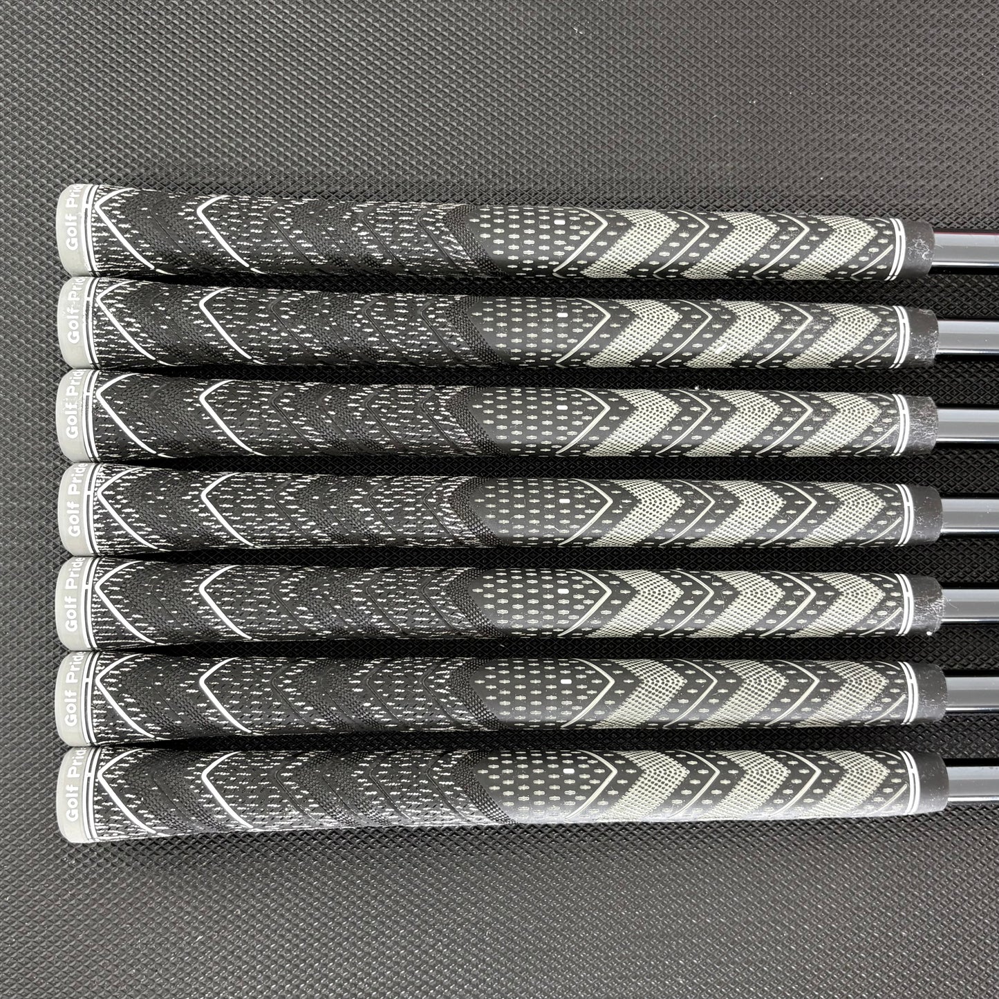 NEW MIZUNO JPX 925 HOT METAL BLACK IRON SET
