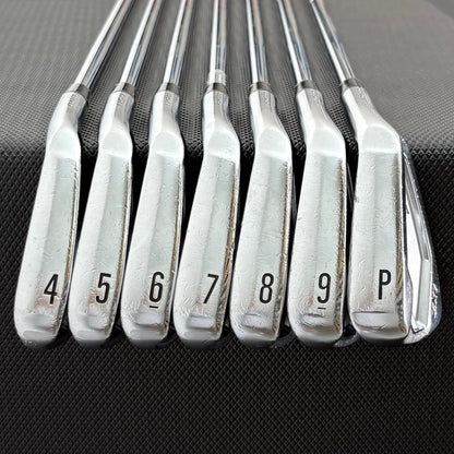 SRIXON ZX7 IRON SET