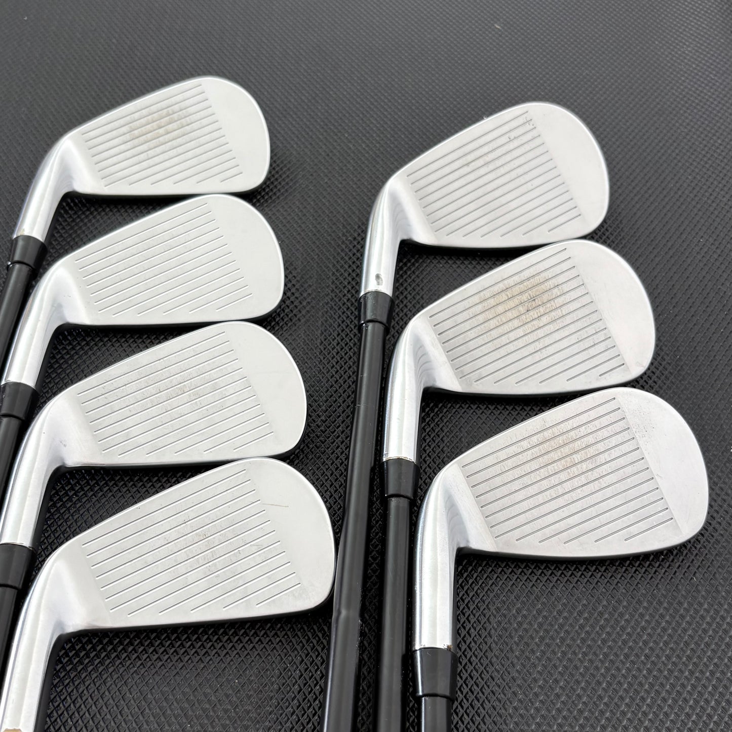 TITLEIST T200 2023 IRON SET