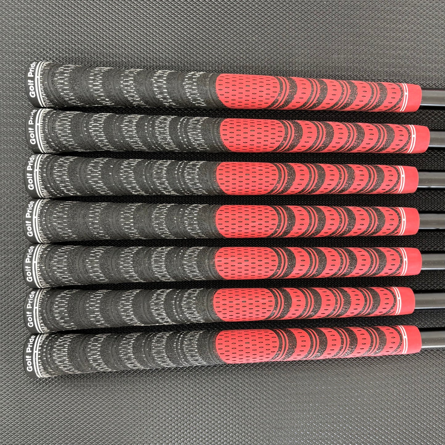 TITLEIST T250 OIL CAN IRON SET