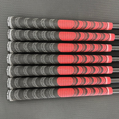 TITLEIST T250 OIL CAN IRON SET