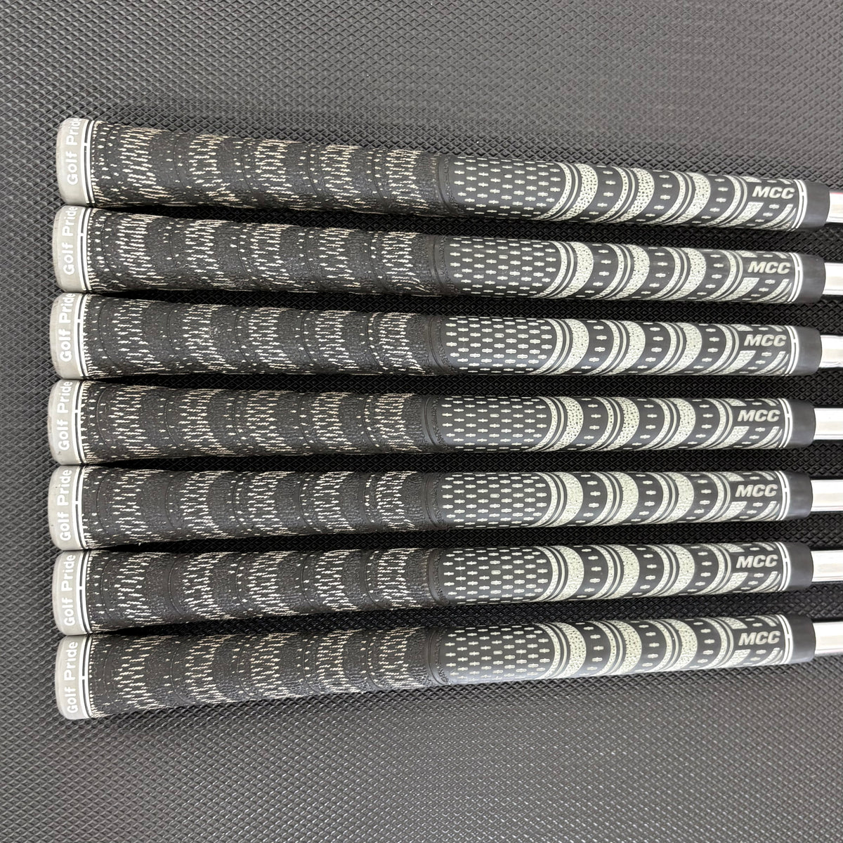 MIZUNO JPX 923 TOUR IRON SET