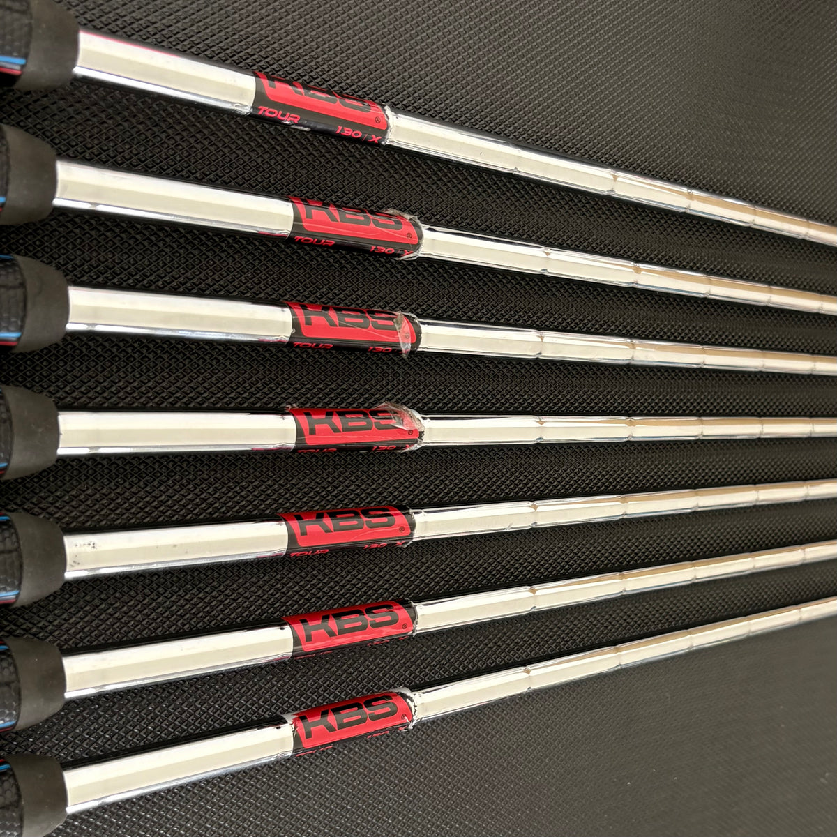 MIZUNO JPX 923 FORGED IRON SET