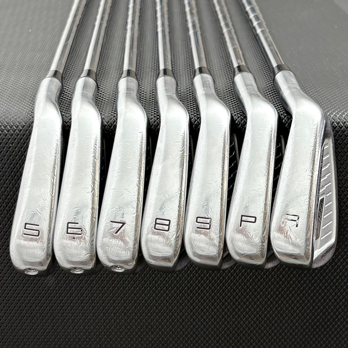 TAYLORMADE P760 IRON SET