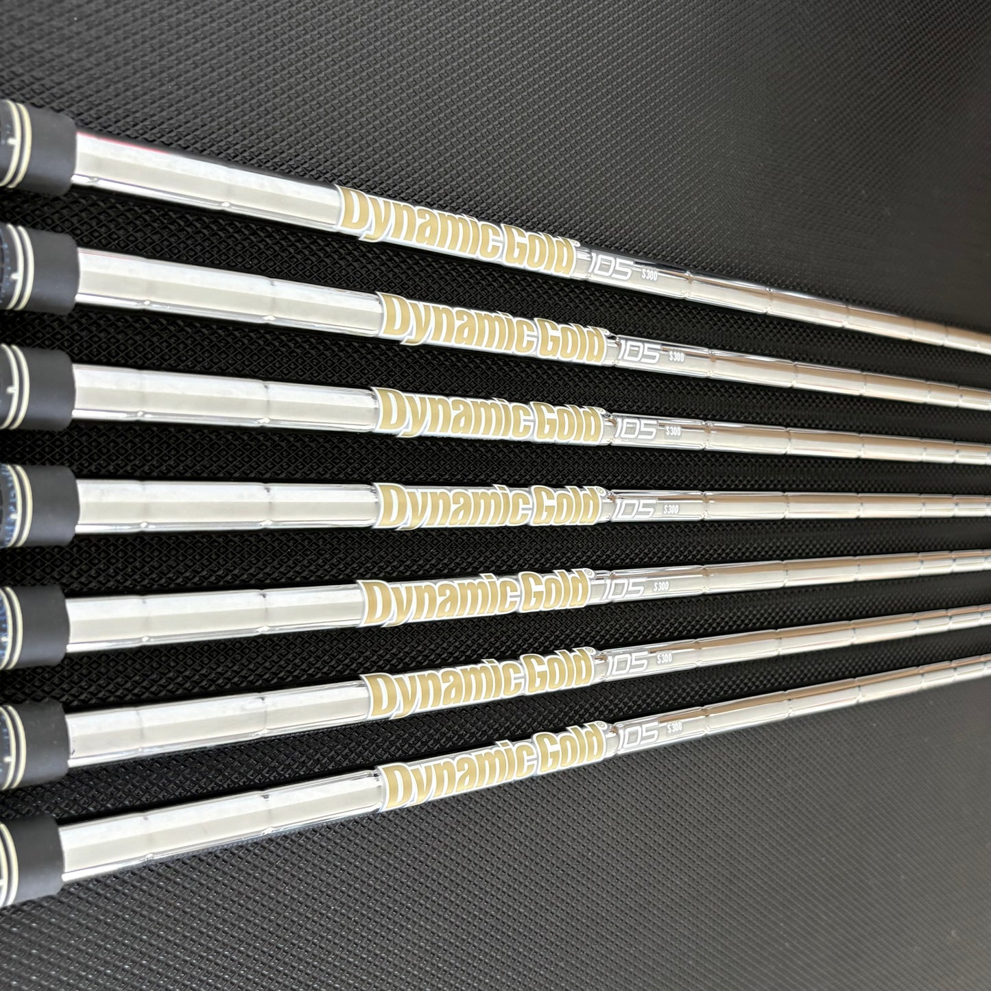 LH MIZUNO JPX 925 HOT METAL PRO IRON SET